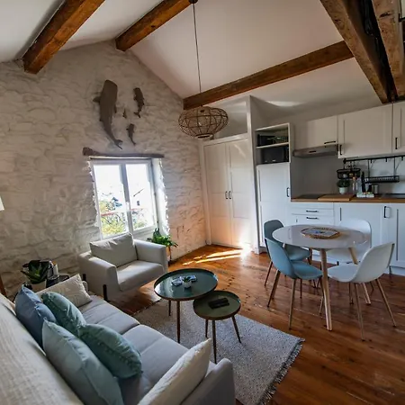 Apartment Design - Proche
