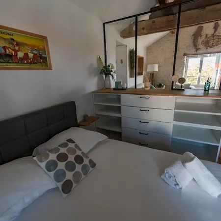 Apartment Design - Proche *